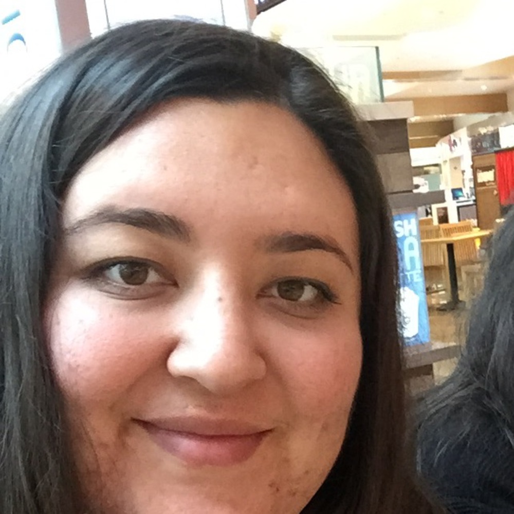 Meet your Posher, Elizabeth